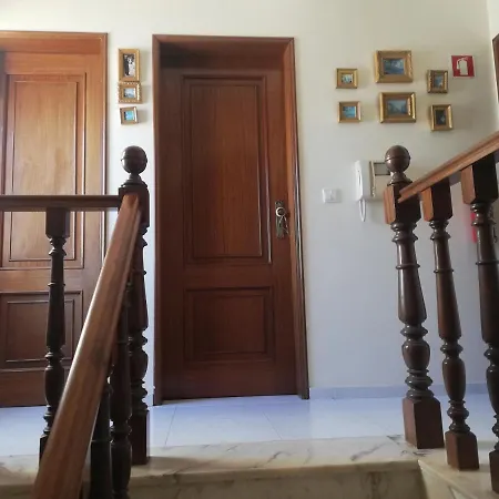 Moura Tavira